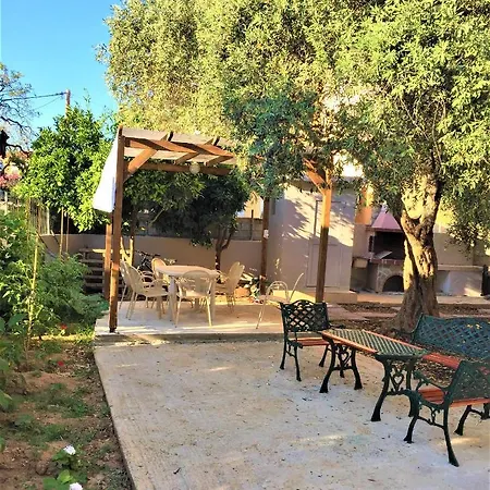 In Studio - For 4 People In Limenaria, Only Five Minutes Away From Center *